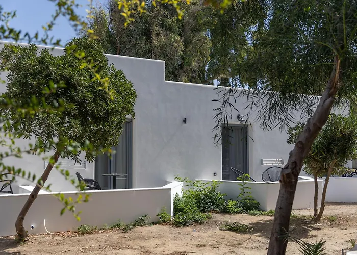 Naxos Green Village Hotel